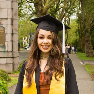 Meet your Posher, Nancy